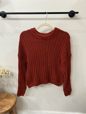 Universal Thread Rust Ribbed Crewneck Sweater